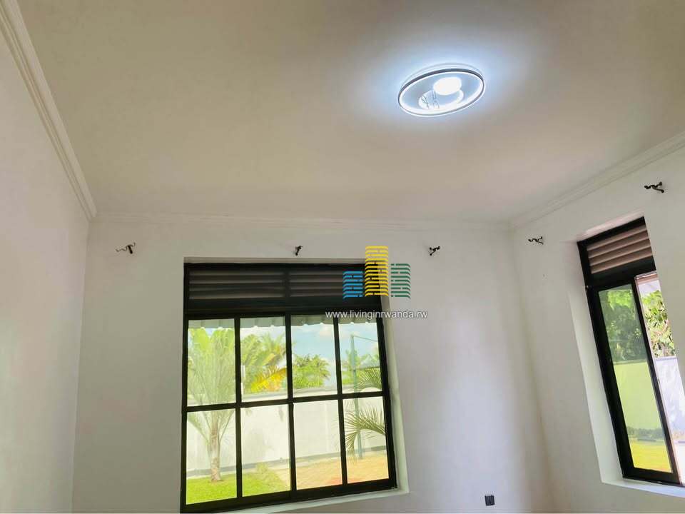 House Villa For rent in Gacuriro - house_rent_6a1f05a2a5da16.70410903_1780417954_2.jpg